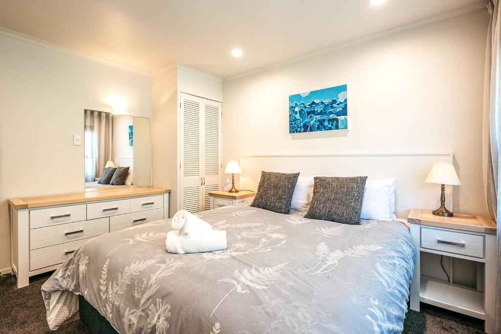 Onetangi Beach Apartments Εξωτερικό φωτογραφία