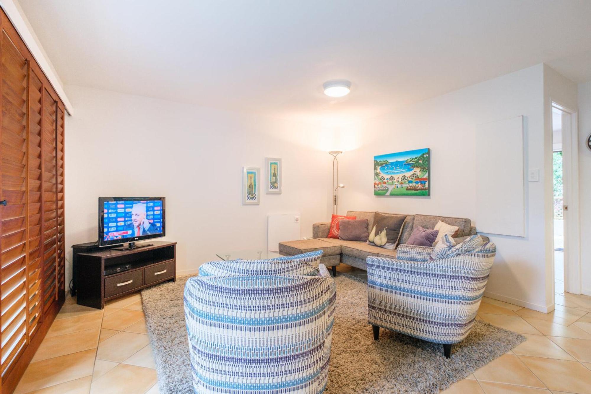 Onetangi Beach Apartments Εξωτερικό φωτογραφία